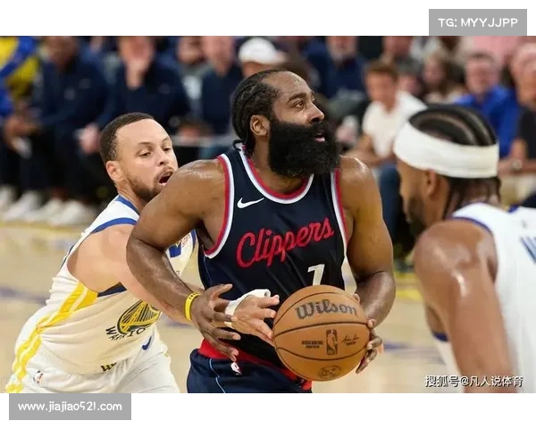 NBA今日收官战炸裂!哈登加时杀疯破纪录,詹姆斯42000分封神! NBA今日收官战炸裂!哈登加时杀疯破纪录,詹姆斯42000分封神!